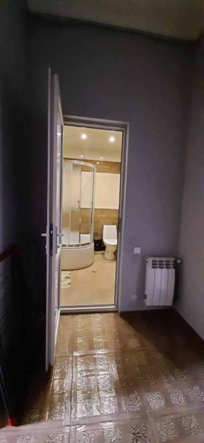 Apartment On Aleksandr Pushkin Street Τυφλίδα Εξωτερικό φωτογραφία